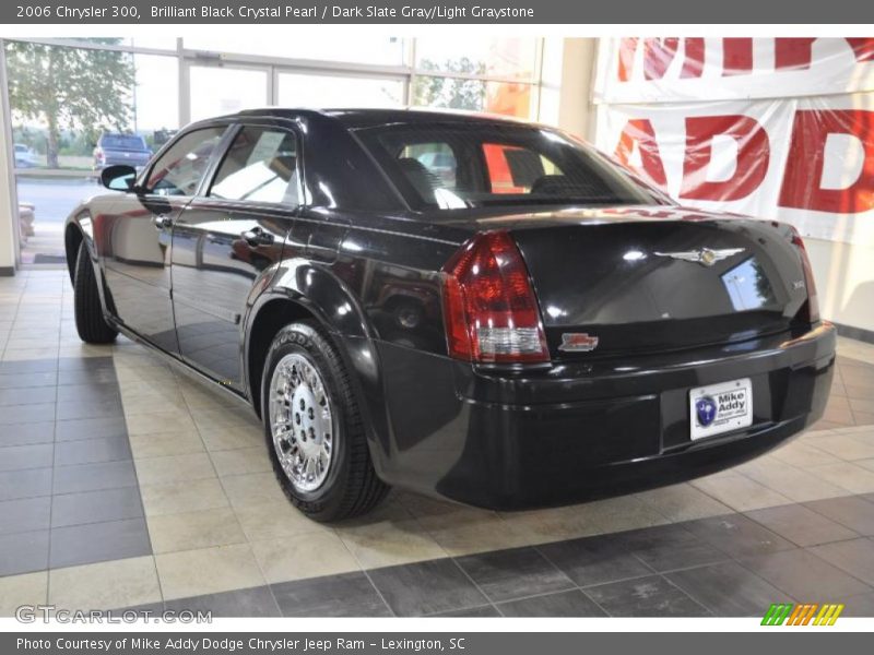 Brilliant Black Crystal Pearl / Dark Slate Gray/Light Graystone 2006 Chrysler 300