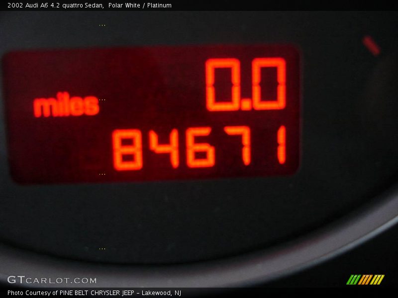 Polar White / Platinum 2002 Audi A6 4.2 quattro Sedan