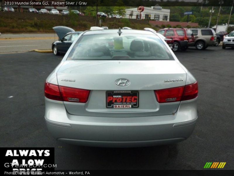 Radiant Silver / Gray 2010 Hyundai Sonata GLS