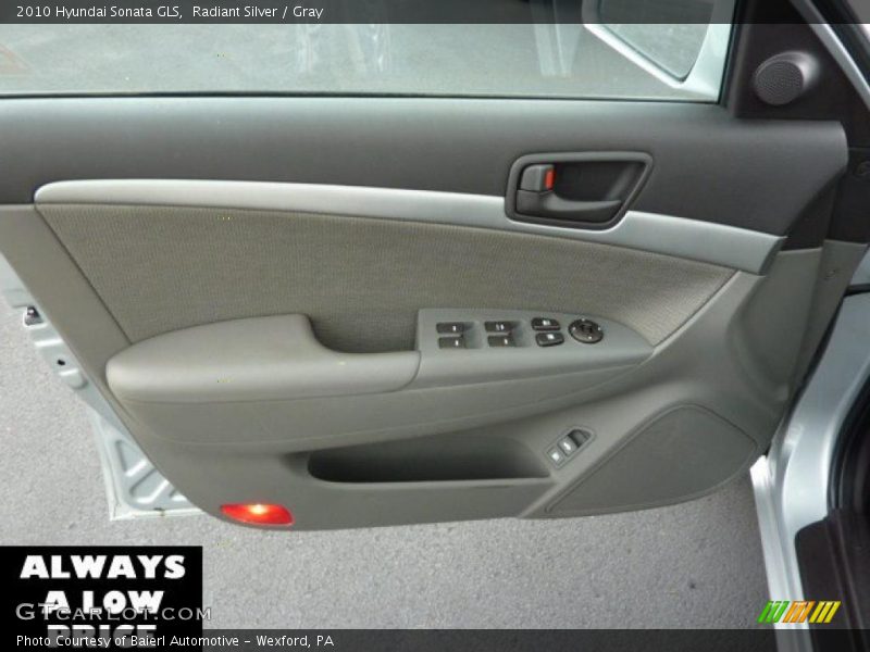 Radiant Silver / Gray 2010 Hyundai Sonata GLS