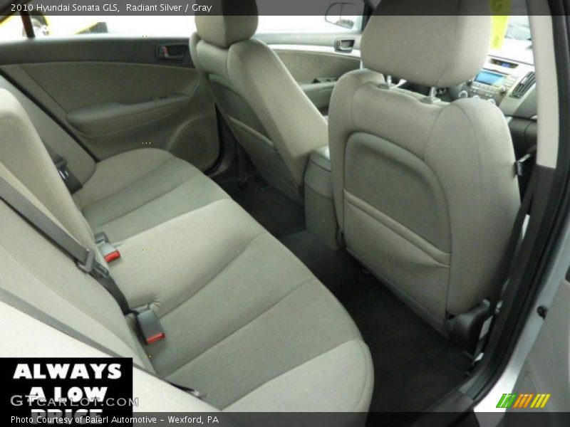 Radiant Silver / Gray 2010 Hyundai Sonata GLS