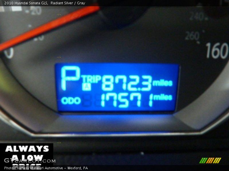 Radiant Silver / Gray 2010 Hyundai Sonata GLS