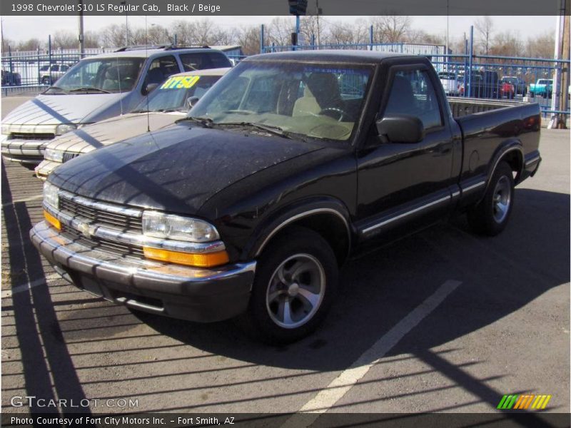Black / Beige 1998 Chevrolet S10 LS Regular Cab