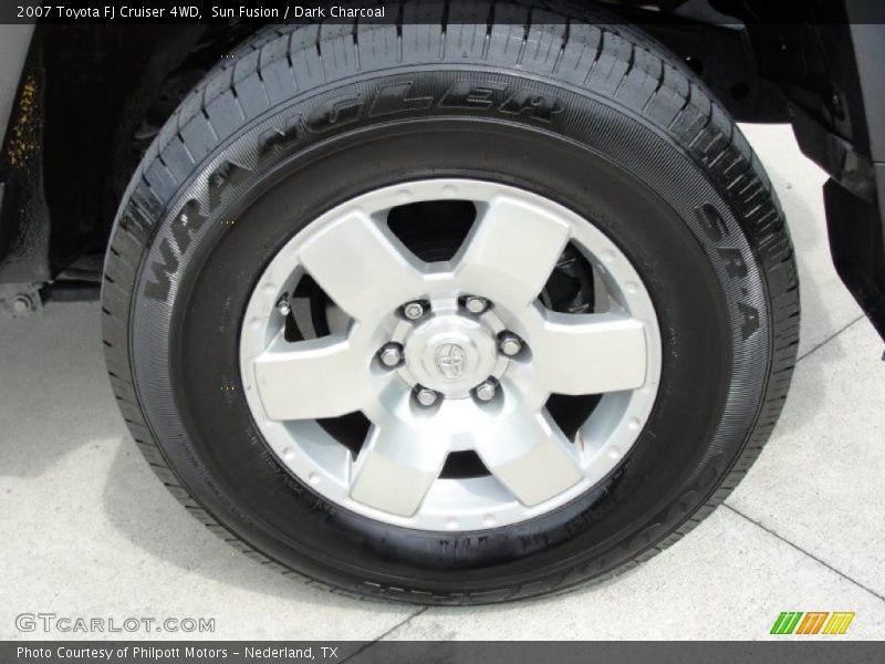 Sun Fusion / Dark Charcoal 2007 Toyota FJ Cruiser 4WD