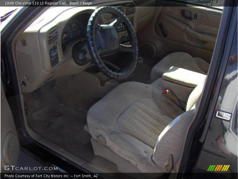 Black / Beige 1998 Chevrolet S10 LS Regular Cab