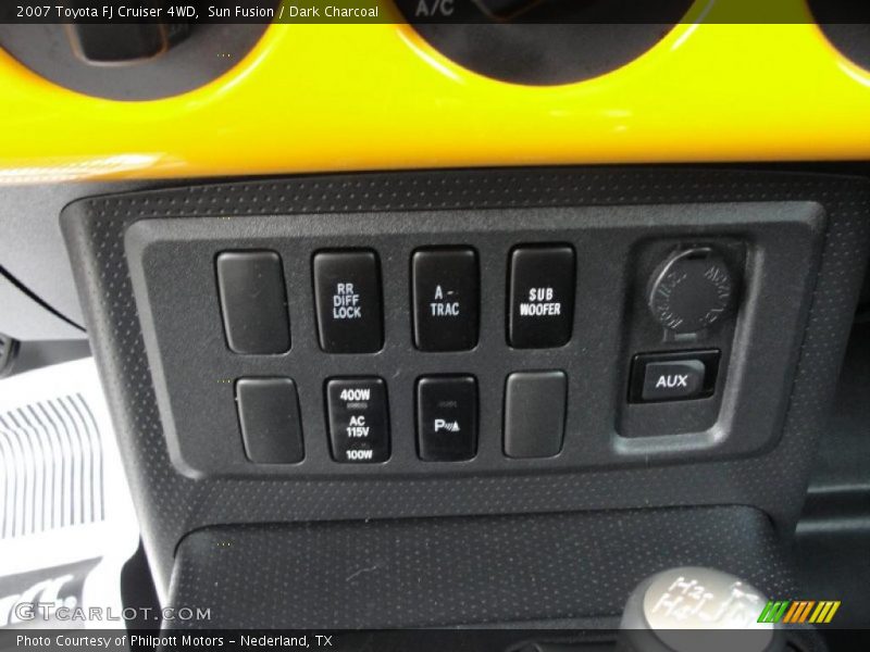 Sun Fusion / Dark Charcoal 2007 Toyota FJ Cruiser 4WD