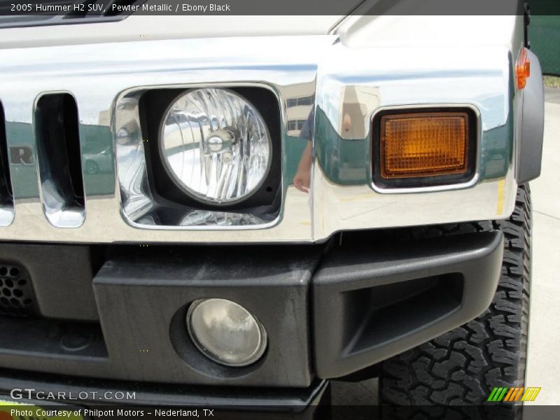 Pewter Metallic / Ebony Black 2005 Hummer H2 SUV