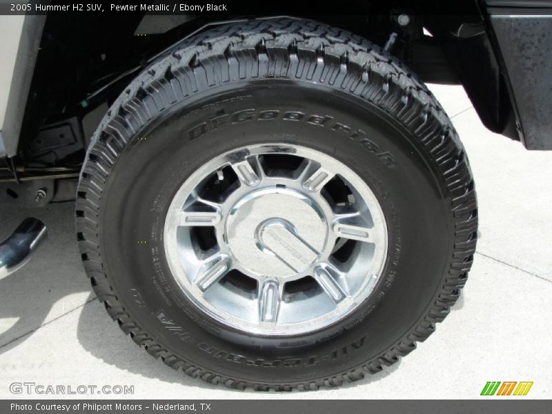 Pewter Metallic / Ebony Black 2005 Hummer H2 SUV