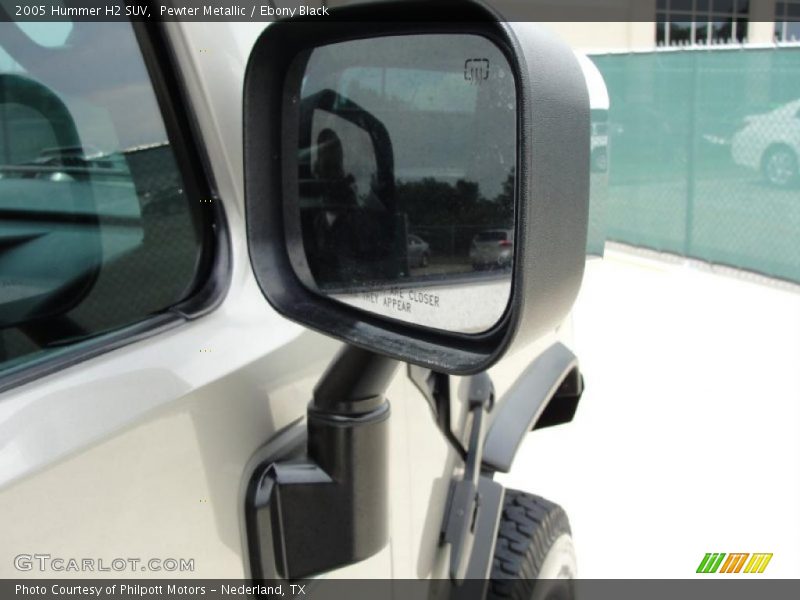 Pewter Metallic / Ebony Black 2005 Hummer H2 SUV