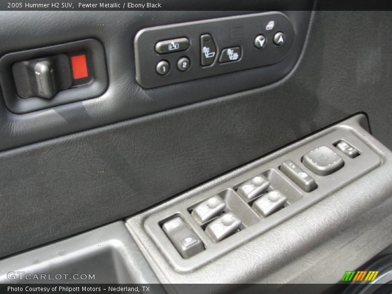 Pewter Metallic / Ebony Black 2005 Hummer H2 SUV