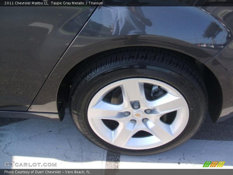 Taupe Gray Metallic / Titanium 2011 Chevrolet Malibu LS