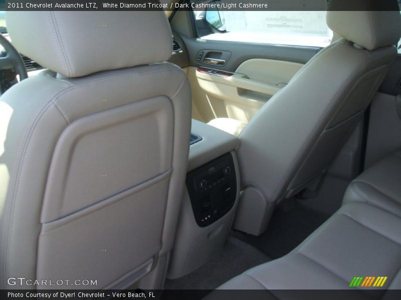 White Diamond Tricoat / Dark Cashmere/Light Cashmere 2011 Chevrolet Avalanche LTZ