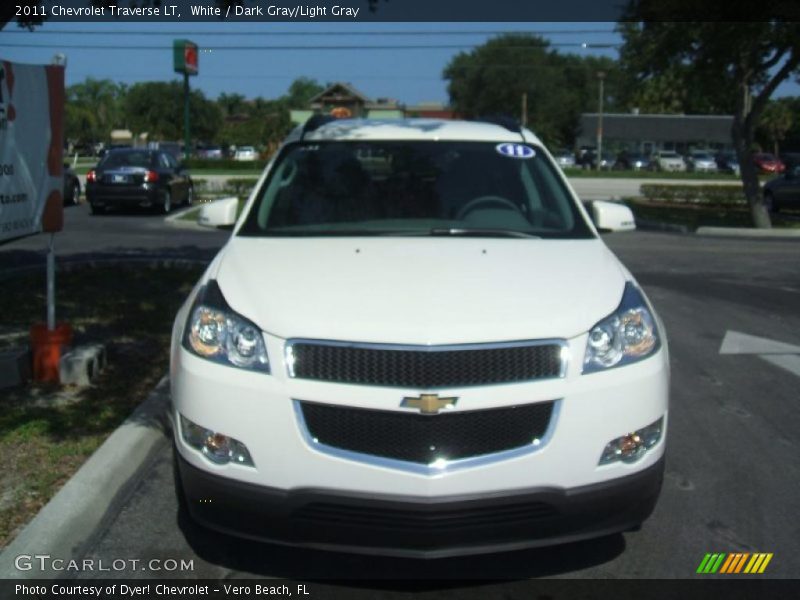 White / Dark Gray/Light Gray 2011 Chevrolet Traverse LT
