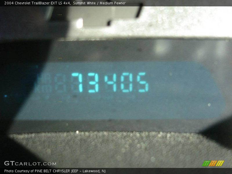 Summit White / Medium Pewter 2004 Chevrolet TrailBlazer EXT LS 4x4