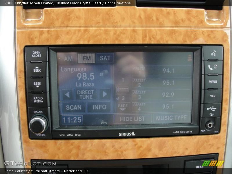 Brilliant Black Crystal Pearl / Light Graystone 2008 Chrysler Aspen Limited