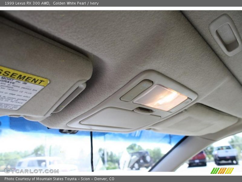 Golden White Pearl / Ivory 1999 Lexus RX 300 AWD