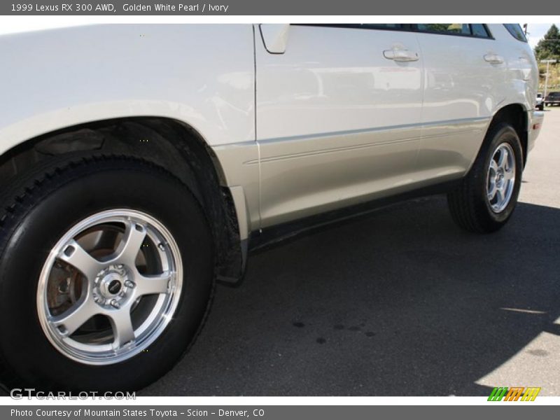 Golden White Pearl / Ivory 1999 Lexus RX 300 AWD