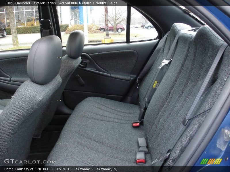 Arrival Blue Metallic / Neutral Beige 2005 Chevrolet Cavalier Sedan