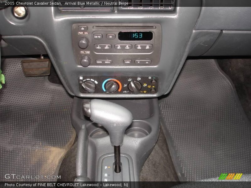 Arrival Blue Metallic / Neutral Beige 2005 Chevrolet Cavalier Sedan