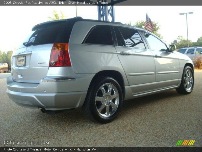 Bright Silver Metallic / Light Taupe 2005 Chrysler Pacifica Limited AWD