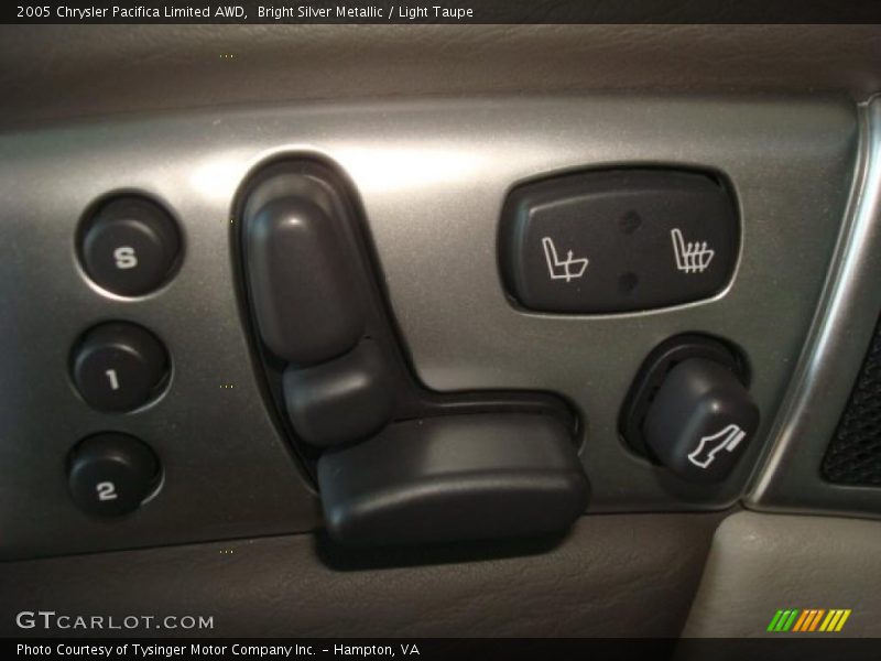 Bright Silver Metallic / Light Taupe 2005 Chrysler Pacifica Limited AWD