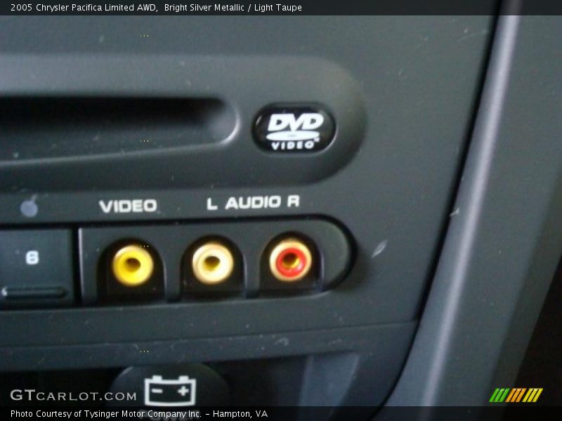 Bright Silver Metallic / Light Taupe 2005 Chrysler Pacifica Limited AWD