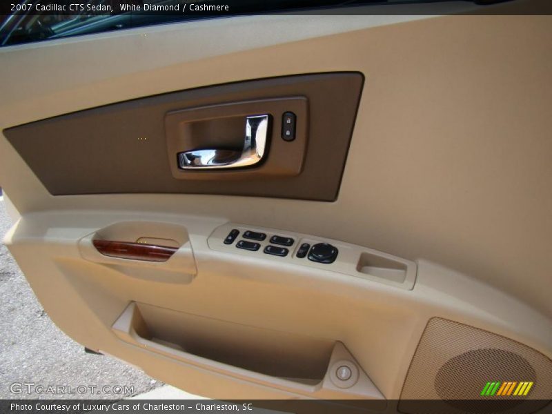 White Diamond / Cashmere 2007 Cadillac CTS Sedan