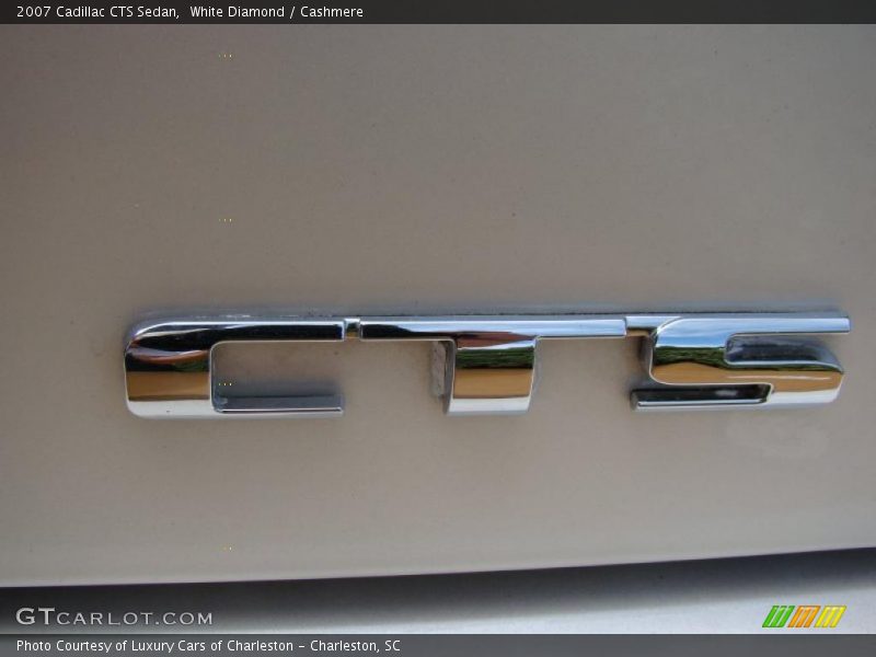 White Diamond / Cashmere 2007 Cadillac CTS Sedan