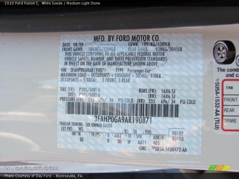 White Suede / Medium Light Stone 2010 Ford Fusion S