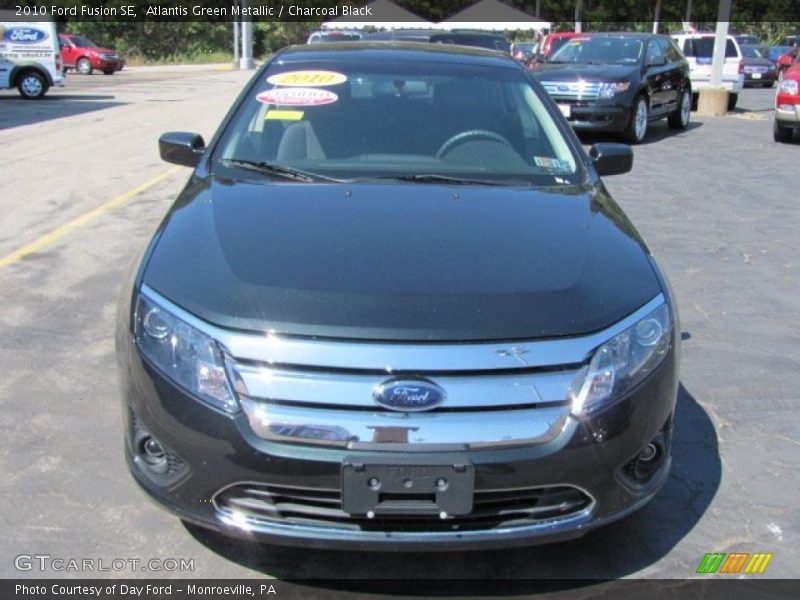 Atlantis Green Metallic / Charcoal Black 2010 Ford Fusion SE