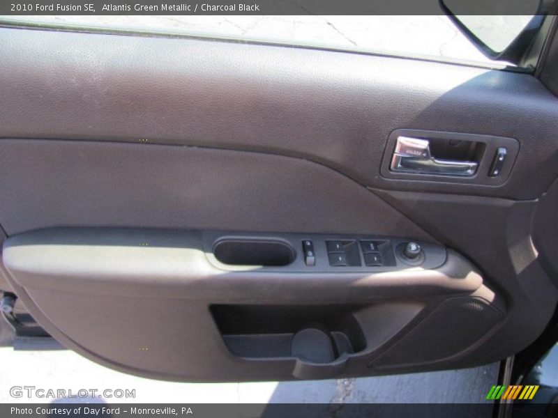 Atlantis Green Metallic / Charcoal Black 2010 Ford Fusion SE