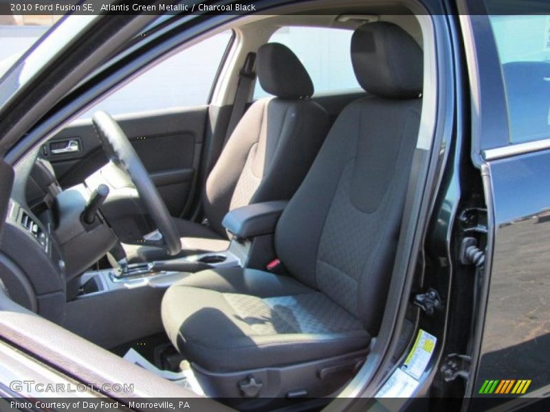 Atlantis Green Metallic / Charcoal Black 2010 Ford Fusion SE