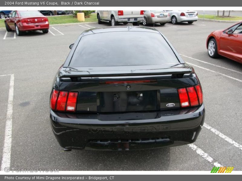 Black / Dark Charcoal 2004 Ford Mustang V6 Coupe