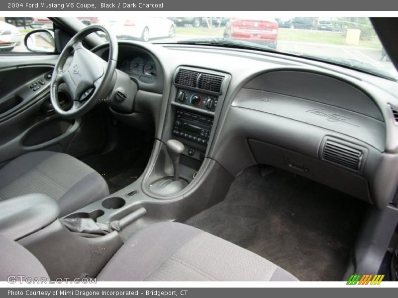 Black / Dark Charcoal 2004 Ford Mustang V6 Coupe