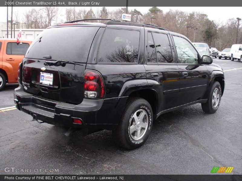 Black / Light Gray 2006 Chevrolet TrailBlazer LS 4x4