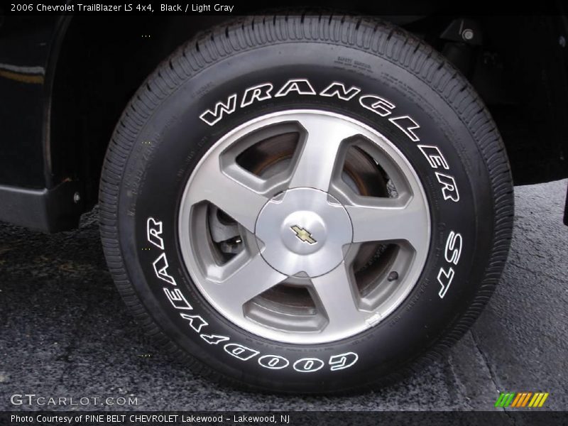 Black / Light Gray 2006 Chevrolet TrailBlazer LS 4x4