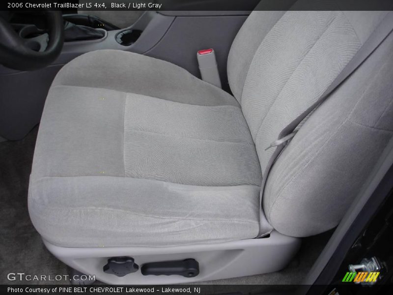 Black / Light Gray 2006 Chevrolet TrailBlazer LS 4x4