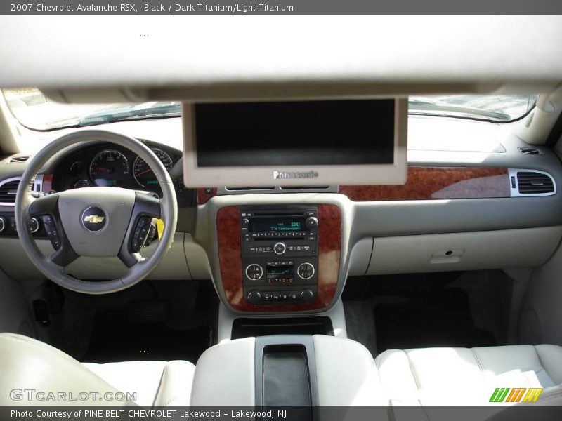 Black / Dark Titanium/Light Titanium 2007 Chevrolet Avalanche RSX