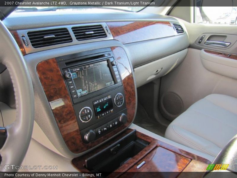 Graystone Metallic / Dark Titanium/Light Titanium 2007 Chevrolet Avalanche LTZ 4WD