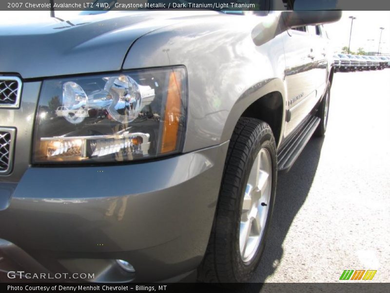 Graystone Metallic / Dark Titanium/Light Titanium 2007 Chevrolet Avalanche LTZ 4WD