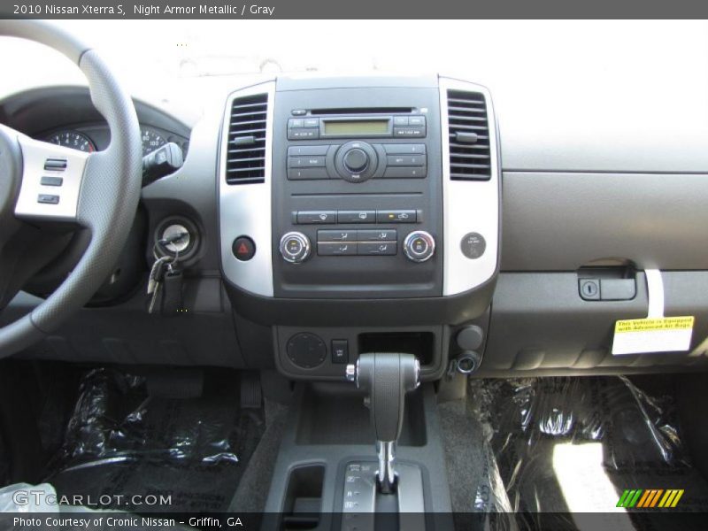 Night Armor Metallic / Gray 2010 Nissan Xterra S