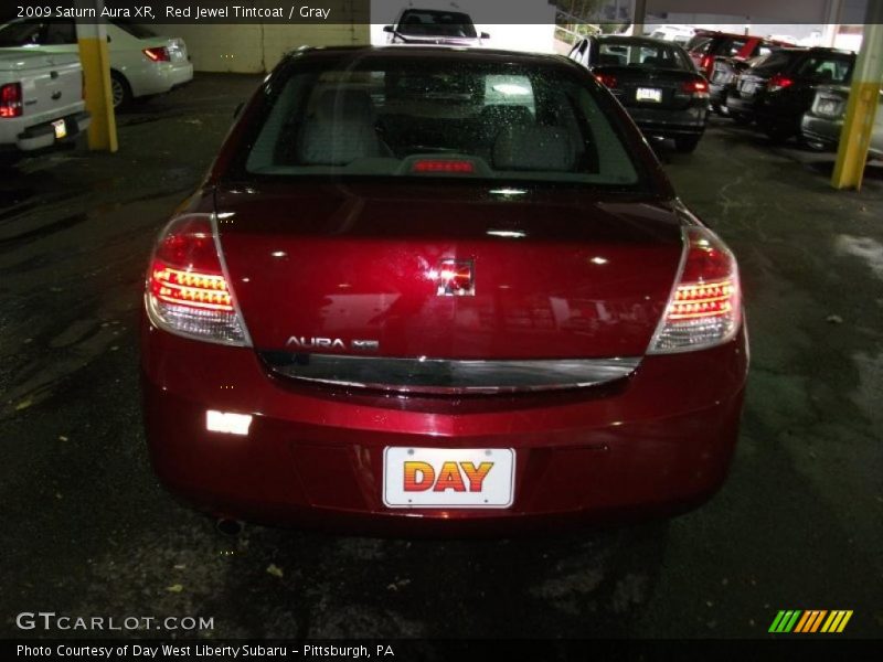 Red Jewel Tintcoat / Gray 2009 Saturn Aura XR