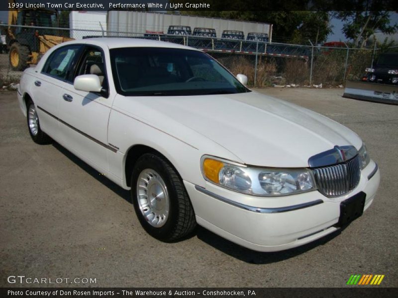 Performance White / Light Graphite 1999 Lincoln Town Car Executive
