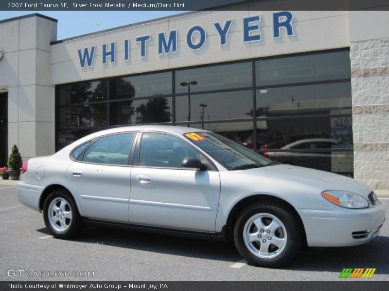 Silver Frost Metallic / Medium/Dark Flint 2007 Ford Taurus SE