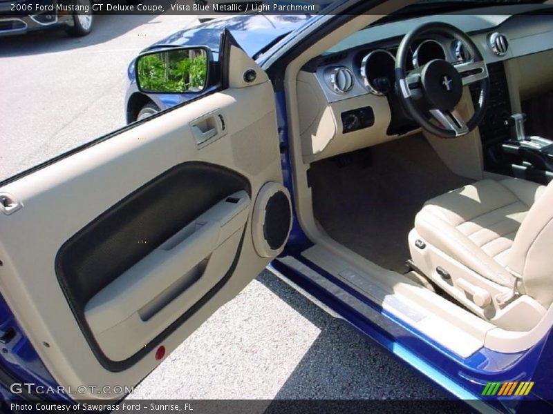 Vista Blue Metallic / Light Parchment 2006 Ford Mustang GT Deluxe Coupe