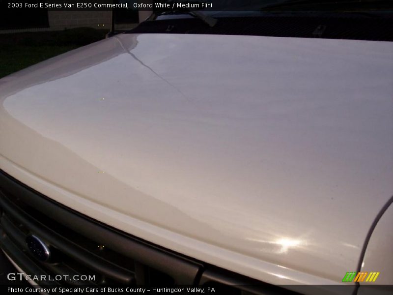 Oxford White / Medium Flint 2003 Ford E Series Van E250 Commercial