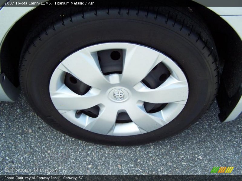 Titanium Metallic / Ash 2007 Toyota Camry LE V6