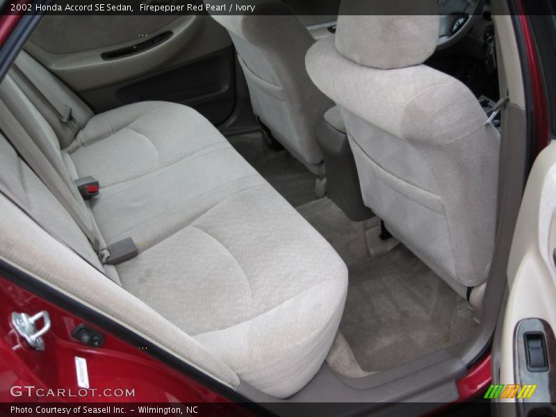 Firepepper Red Pearl / Ivory 2002 Honda Accord SE Sedan