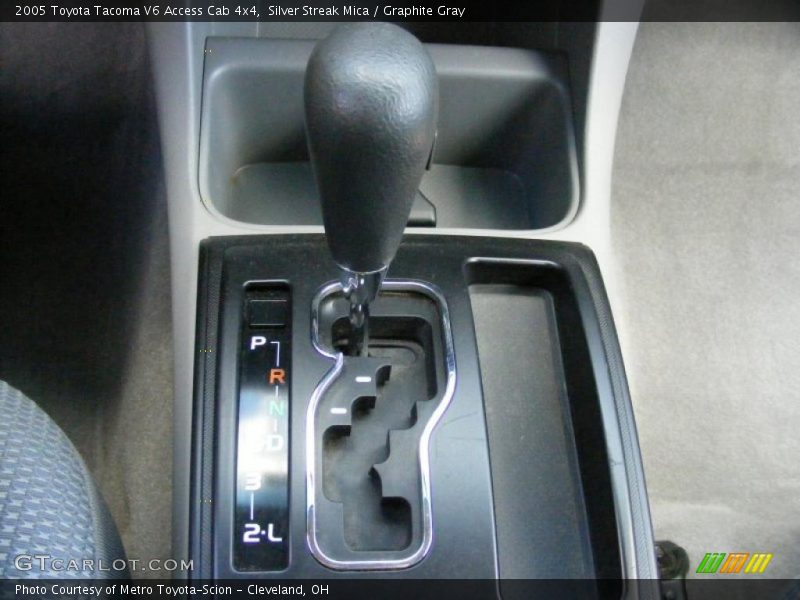 Silver Streak Mica / Graphite Gray 2005 Toyota Tacoma V6 Access Cab 4x4