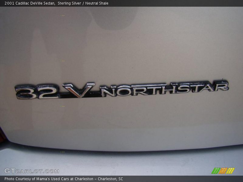 Sterling Silver / Neutral Shale 2001 Cadillac DeVille Sedan